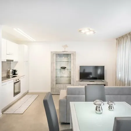 Fior Lofts Apartment Merano